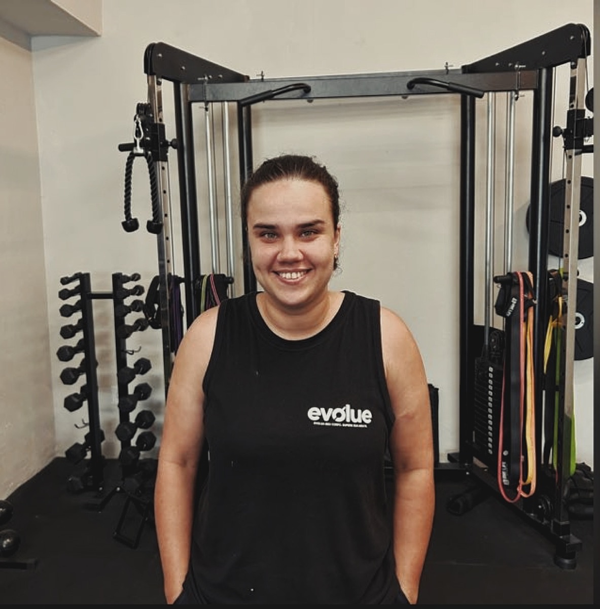 Lais Mello, Professora de Educação Física